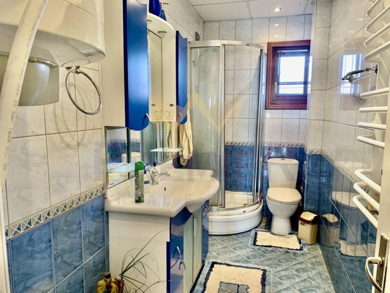 For Sale  3 bedroom Dobrich , Hristo Botev , 195 sq.m | 23682114 - image [10]
