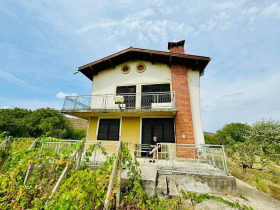 House Gara Oreshets, region Vidin