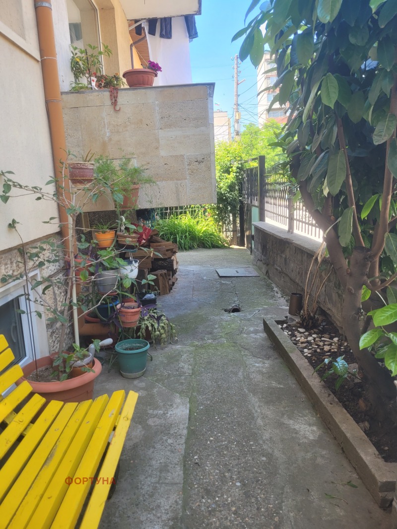 Te koop  Huis verdieping Ruse , Rodina 1 , 87 m² | 67797905 - afbeelding [13]
