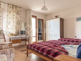 Ev Sarafovo, Burgas