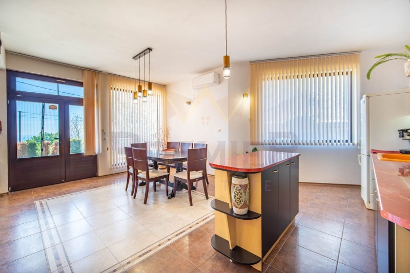 À vendre  Maison Varna , Sveti Nikola , 209 m² | 47139181 - image [6]