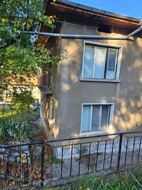 House Zemen, region Pernik