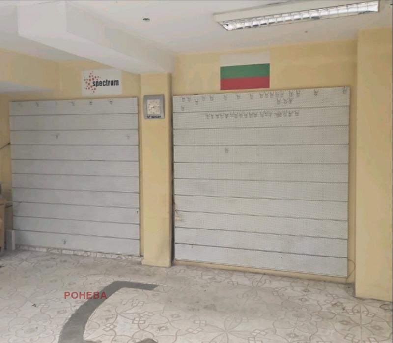 Til salgs  Bar; Kaffebar Varna , Ljatno kino Trakija , 220 kvm | 61063677 - bilde [2]