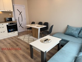 2 soverom Tsentar, Stara Zagora
