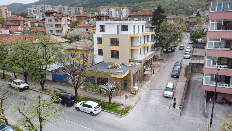 Продава  Магазин област Пловдив , гр. Асеновград , 80 кв.м | 52968370 - изображение [2]