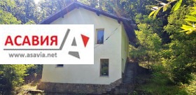 House Golyam izvor, region Lovech