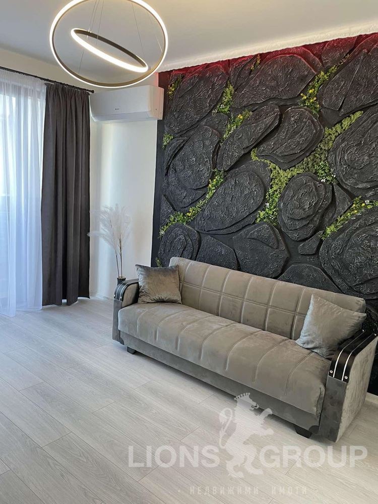 A louer  2 chambres Varna , k.k. Tchaika , 100 m² | 27162408